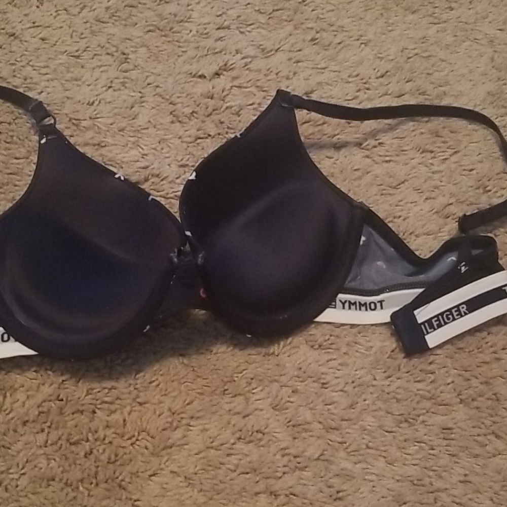 Bra - Picture 3 of 4